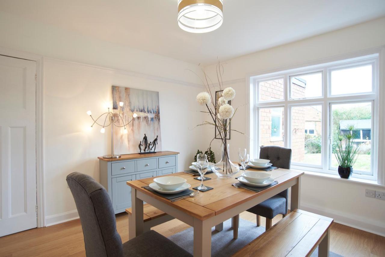 Doctors Lane Stylish 3 Bedroom Family House With Parking 梅尔顿莫布雷 外观 照片